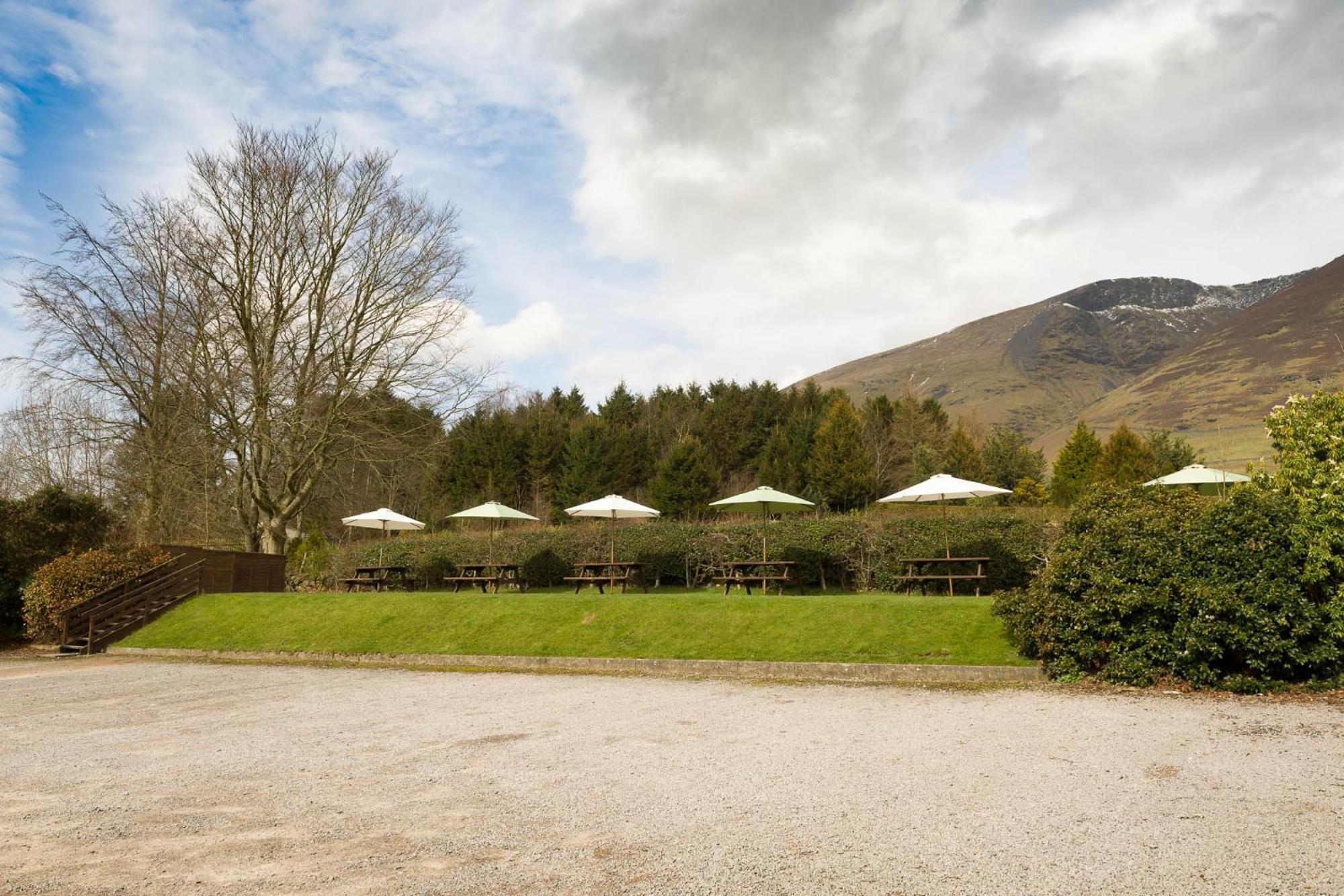 The Horse And Farrier Inn And The Salutation Inn Threlkeld Keswick Exterior photo