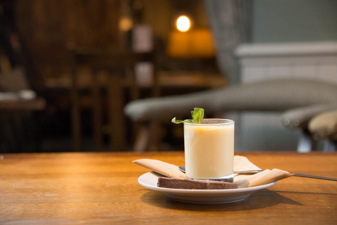 The Horse And Farrier Inn And The Salutation Inn Threlkeld Keswick Exterior photo